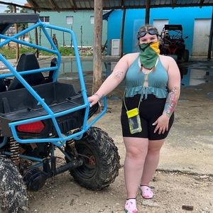 Meet your Posher, Heather